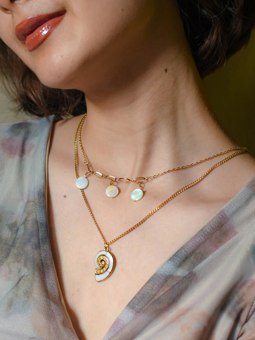 Shell & Beads Double Layer Chain | 18K Gold MOP Necklace